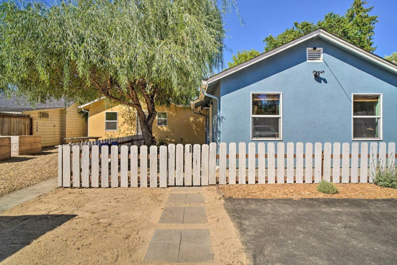 Chic Grants Pass Tiny Home About Half-Mi To Dtwn! Eksteriør bilde